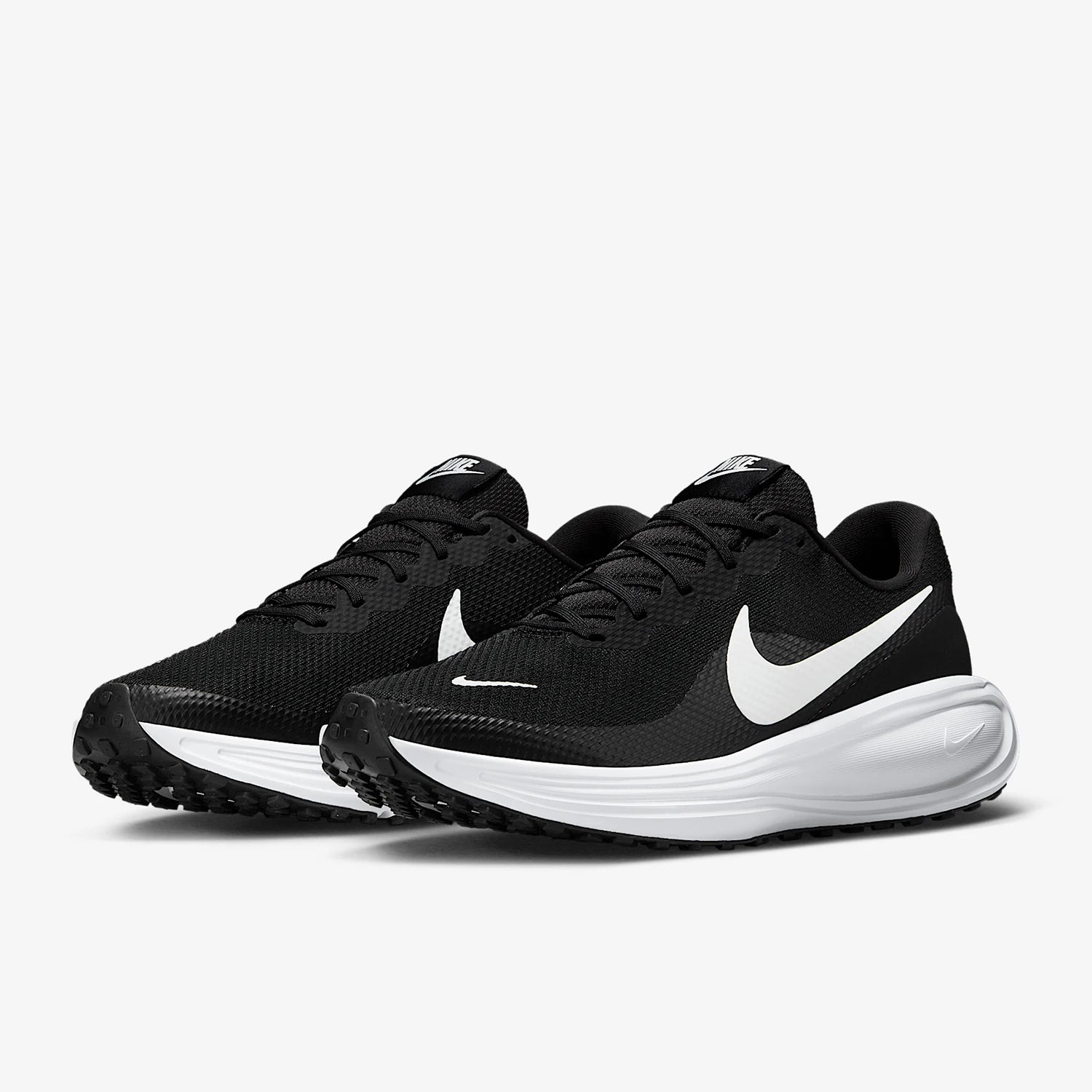 Nike Genuine Revolution 8